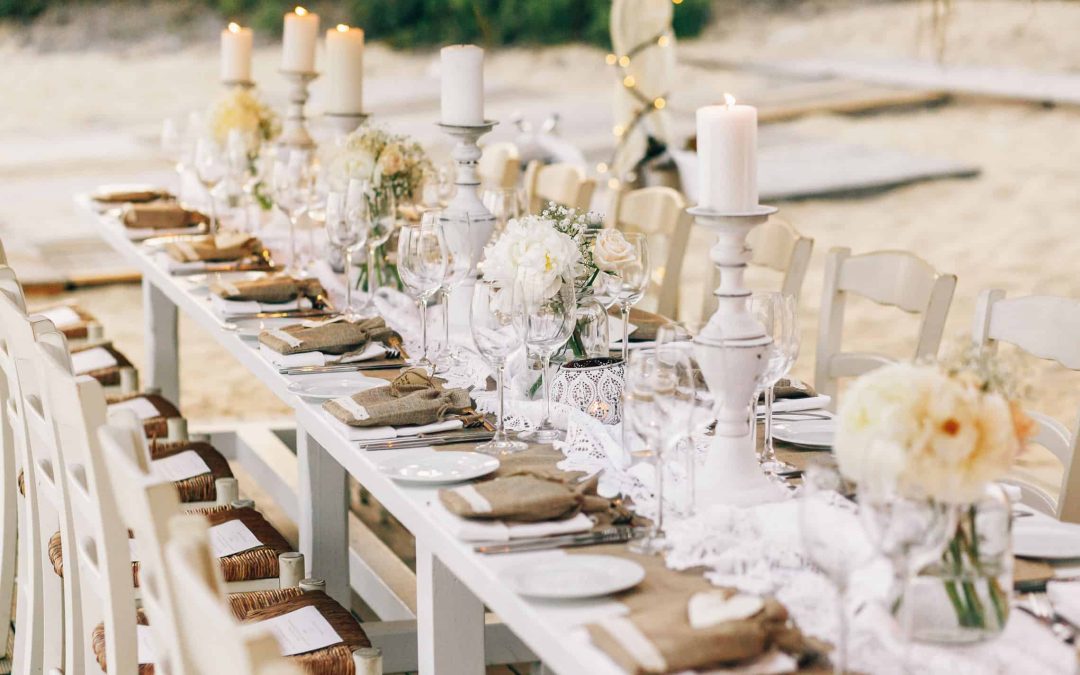 Come organizzare un White Party aziendale